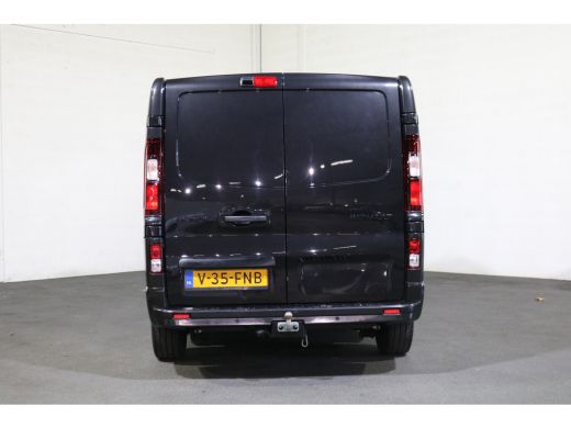 Renault Trafic 2.0 dCi 150pk L2 H1 DC Luxe Black Edition ActivLease financial lease