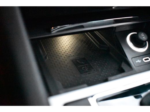 Skoda Superb Combi iV 218PK DSG HYBRID BUSINESS VIRTUAL/NAVI/TREKHAAK ActivLease financial lease