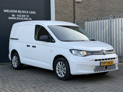 Volkswagen Caddy 2.0 TDI 102PK Euo 6 CarPlay/trekhaak/ Climat control ActivLease financial lease