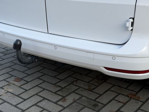 Volkswagen Caddy 2.0 TDI 102PK Euo 6 CarPlay/trekhaak/ Climat control ActivLease financial lease