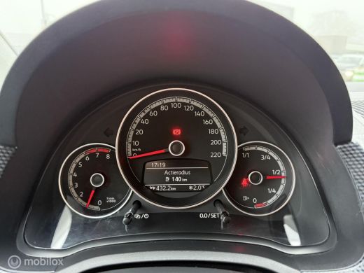 Volkswagen up! 1.0 BMT move up! BTW AIRCO ActivLease financial lease