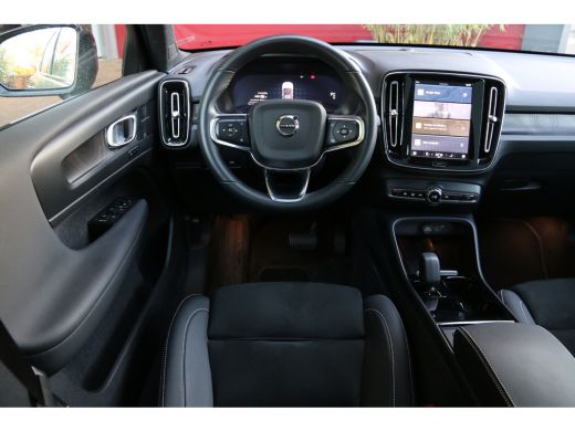 Volvo  C40 Recharge Twin Intro Edition 78 kWh | Harman/Kardon | 360 Camera | Pilot Assist | Panoramadak | 20... ActivLease financial lease