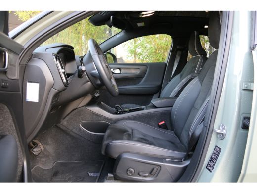 Volvo  C40 Recharge Twin Intro Edition 78 kWh | Harman/Kardon | 360 Camera | Pilot Assist | Panoramadak | 20... ActivLease financial lease