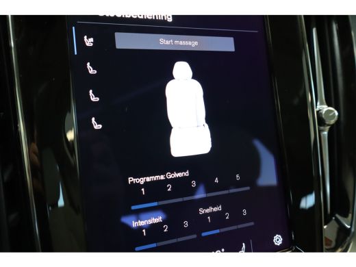 Volvo  V60 Cross Country B5 250PK AWD Ultimate | Pano-dak | 20" | Trekhaak | Massage-/ventilatie | HUD | Ful... ActivLease financial lease