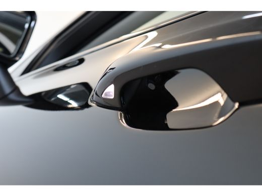 Volvo  V60 Cross Country B5 250PK AWD Ultimate | Pano-dak | 20" | Trekhaak | Massage-/ventilatie | HUD | Ful... ActivLease financial lease