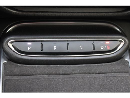 Abarth 600e Scorpionissima 54 kWh / Navigatie / Camera / Sportstoelen / Elektr. kofferklep / PDC V+A / Stuur ... ActivLease financial lease