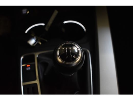 Audi A4 Avant 35 TFSI 2.0 150PK PRO LINE NAVI/CAMERA/LED ActivLease financial lease