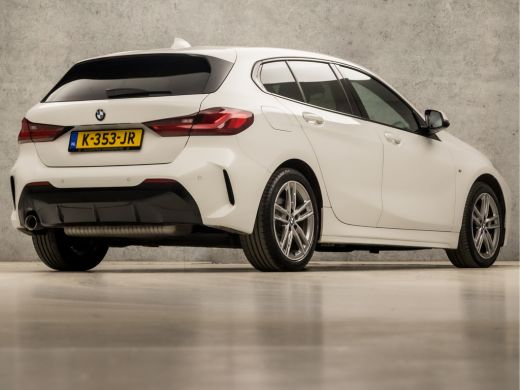 BMW 1 Serie 118i M Sport High Executive Automaat (APPLE CARPLAY, M PAKKET, GROOT NAVI, LEDER, STOELVERWARMING... ActivLease financial lease