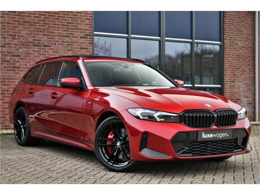 BMW 3 Serie Touring 330e M-Sport Pro LCI-2 Pano Trekh 360 HUD 19inch El-zetels ActivLease financial lease