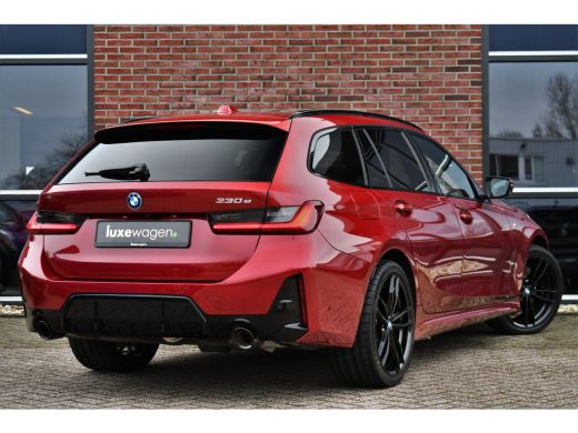 BMW 3 Serie Touring 330e M-Sport Pro LCI-2 Pano Trekh 360 HUD 19inch El-zetels ActivLease financial lease