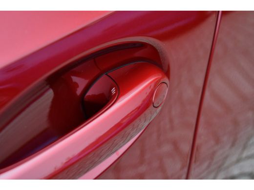 BMW 3 Serie Touring 330e M-Sport Pro LCI-2 Pano Trekh 360 HUD 19inch El-zetels ActivLease financial lease