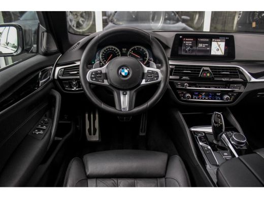 BMW 5 Serie 5-serie M550d xDrive High Executive | incl. BTW | 2e eigenaar | Stoelverwarming & -ventilatie | S... ActivLease financial lease