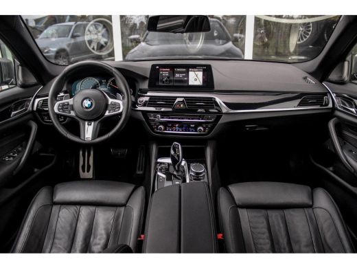 BMW 5 Serie 5-serie M550d xDrive High Executive | incl. BTW | 2e eigenaar | Stoelverwarming & -ventilatie | S... ActivLease financial lease