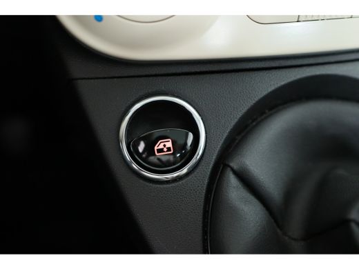 Fiat 500 1.0 Hybrid Dolcevita | Navi By App | Airco | Panorama Dak | Cruise Control | Lichtmetalen Vlegen ... ActivLease financial lease