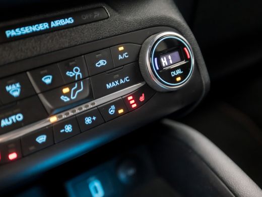 Ford Focus 1.5 EcoBoost ST Line X 150Pk Automaat (VIRTUAL COCKPIT, APPLE CARPLAY, GROOT NAVI, STUUR/STOELVER... ActivLease financial lease