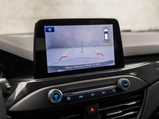 Ford Focus 1.5 EcoBoost ST Line X 150Pk Automaat (VIRTUAL COCKPIT, APPLE CARPLAY, GROOT NAVI, STUUR/STOELVER... ActivLease financial lease