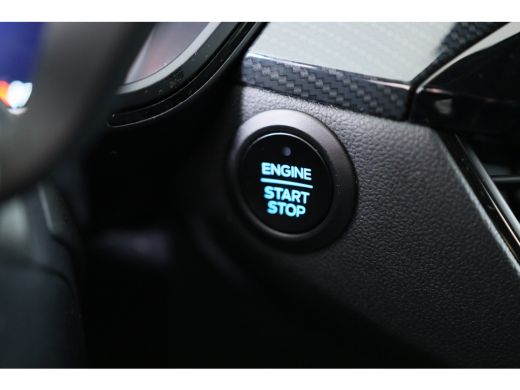 Ford Kuga 2.5 PHEV ST-Line | Dealer Onderhouden! | Navi | Camera | Winter Pack| Clima | 19 Inch Velgen | LE... ActivLease financial lease