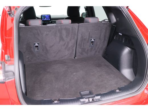 Ford Kuga 2.5 PHEV ST-Line | Dealer Onderhouden! | Navi | Camera | Winter Pack| Clima | 19 Inch Velgen | LE... ActivLease financial lease