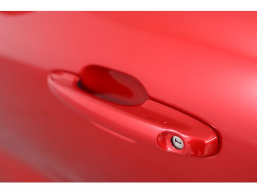 Ford Kuga 2.5 PHEV ST-Line | Dealer Onderhouden! | Navi | Camera | Winter Pack| Clima | 19 Inch Velgen | LE... ActivLease financial lease