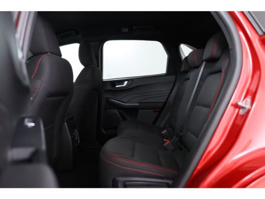 Ford Kuga 2.5 PHEV ST-Line | Dealer Onderhouden! | Navi | Camera | Winter Pack| Clima | 19 Inch Velgen | LE... ActivLease financial lease