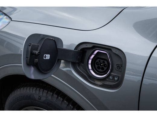 Ford Kuga 2.5 PHEV ST-Line X | Trekhaak | Open-dak | 360 camera | Cruise adaptief | Dodehoek detectie | Sto... ActivLease financial lease