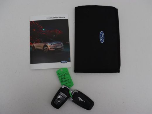 Ford Mustang Mach-E Mach-E AWD 75 kWh | Panoramadak | 360 Camera | Leder | Stoelverwarming | Adaptive cruise | Carpla... ActivLease financial lease