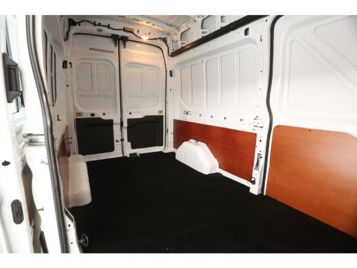 Ford Transit 350 2.0 TDCI L3H3 | Airco | Cruise | 3-Zits | Trekh. | Parkeersens. | 2xSchuifdeur | Imperiaal ActivLease financial lease