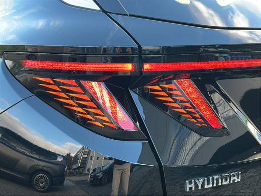 Hyundai Tucson 1.6 T-GDI 265pk PHEV Premium 4WD | Leder | Carplay | Climate | Trekhaak | Keyless | Navigatie | E... ActivLease financial lease