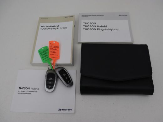 Hyundai Tucson 1.6 T-GDI PHEV N Line Sky 4WD | Panoramadak | Leder/Alcantara | Stoelverwarming | Camera | Carpla... ActivLease financial lease