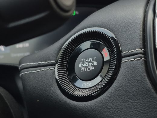 Jeep Compass 4xe 240 Plug-in Hybrid Electric Limited Camera | Adaptive CC | Full LED | Keyless | Full map navi... ActivLease financial lease