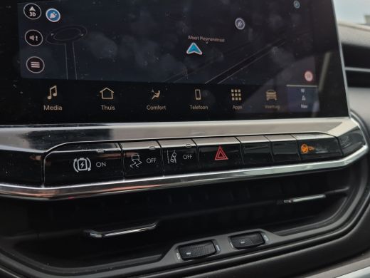 Jeep Compass 4xe 240 Plug-in Hybrid Electric Limited Camera | Adaptive CC | Full LED | Keyless | Full map navi... ActivLease financial lease