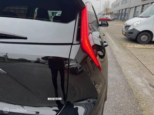 Kia Niro 1.6 GDi PHEV DynamicLine Edition / Plug-inn Hybride / volledig elektrisch rijden 65 km hierna Hyb... ActivLease financial lease