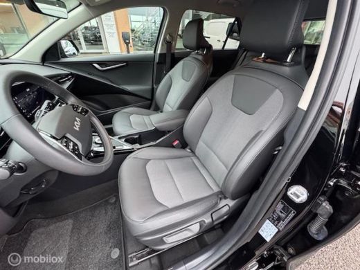 Kia Niro 1.6 GDi PHEV DynamicLine Edition / Plug-inn Hybride / volledig elektrisch rijden 65 km hierna Hyb... ActivLease financial lease