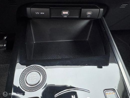 Kia Niro 1.6 GDi PHEV DynamicLine Edition / Plug-inn Hybride / volledig elektrisch rijden 65 km hierna Hyb... ActivLease financial lease