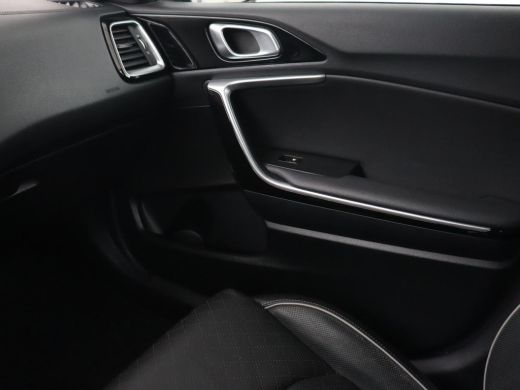 Kia XCeed 1.6 GDi PHEV ExecutiveLine | Stoelventilatie | Leder | Adaptive cruise | Camera | Memory | Achter... ActivLease financial lease