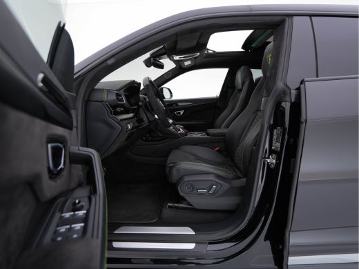 Lamborghini Urus 4.0 V8 Pearl Capsule (INCL.BTW) *CERAMIC-BRAKES | PANO | HEAD-UP | SOFT-CLOSE | LEATHER-ALCANTARA... ActivLease financial lease