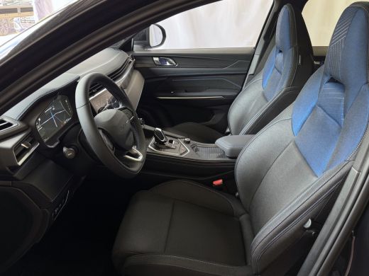 Lynk & Co 01 ✅ NIEUWE AUTO ✅ STUUR/STOEL VERW. 1.5 261 PK ZWARTE HEMEL 360CAM 4 JAAR GARANTIE PHEV Plug-in Hybrid ActivLease financial lease