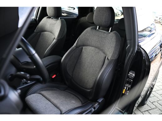 Mini Electric Classic / Panoramadak / Sportstoelen / Comfort Access / Stuurverwarming / LED / Airconditioning /... ActivLease financial lease