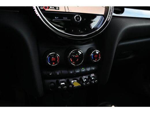 Mini Electric Classic / Panoramadak / Sportstoelen / Comfort Access / Stuurverwarming / LED / Airconditioning /... ActivLease financial lease