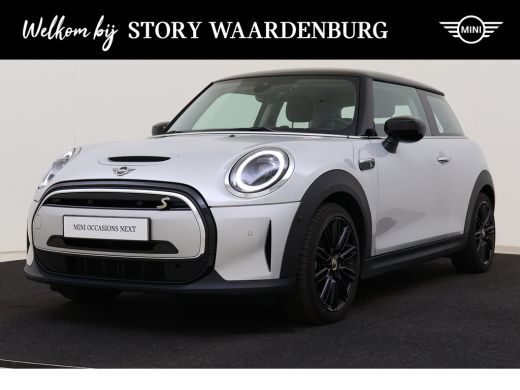 Mini Electric Classic / Sportstoelen / Achteruitrijcamera / Comfort Access / Stuurverwarming / LED / Stoelverwa...