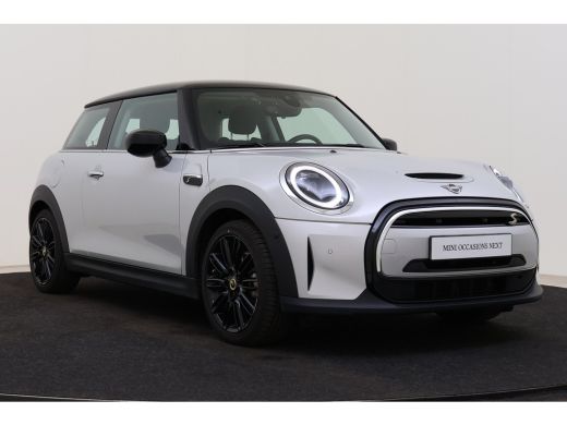 Mini Electric Classic / Sportstoelen / Achteruitrijcamera / Comfort Access / Stuurverwarming / LED / Stoelverwa... ActivLease financial lease