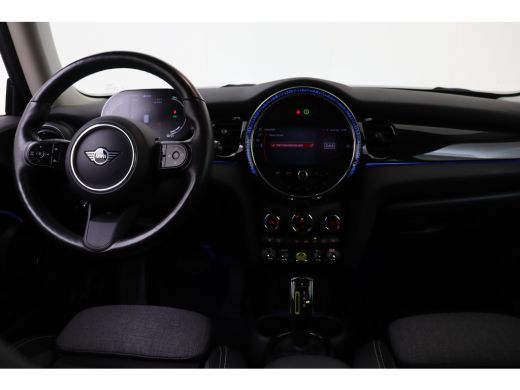 Mini Electric Classic / Sportstoelen / Achteruitrijcamera / Comfort Access / Stuurverwarming / LED / Stoelverwa... ActivLease financial lease