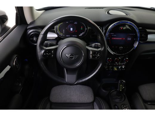 Mini Electric Classic / Sportstoelen / Achteruitrijcamera / Comfort Access / Stuurverwarming / LED / Stoelverwa... ActivLease financial lease