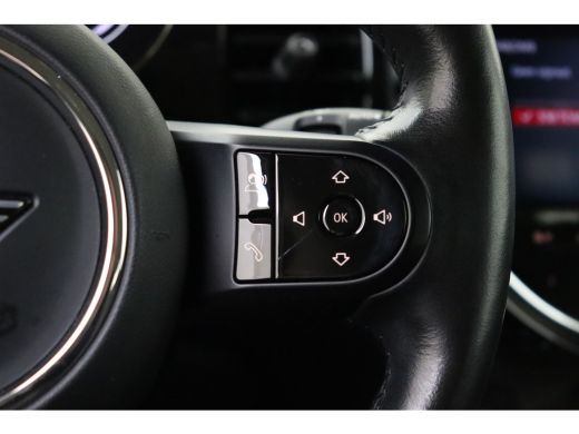 Mini Electric Classic / Sportstoelen / Achteruitrijcamera / Comfort Access / Stuurverwarming / LED / Stoelverwa... ActivLease financial lease