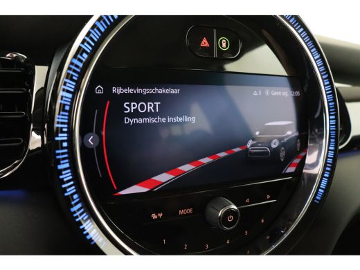 Mini Electric Classic / Sportstoelen / Achteruitrijcamera / Comfort Access / Stuurverwarming / LED / Stoelverwa... ActivLease financial lease