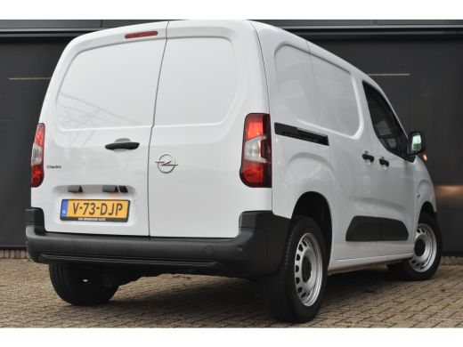 Opel Combo 1.5 L1 100pk | Navigatie | Achteruitrijcamera | Betimmering | DAB+ | Dealeronderhouden | Regensen... ActivLease financial lease