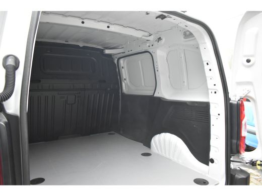 Opel Combo 1.5 L1 100pk | Navigatie | Achteruitrijcamera | Betimmering | DAB+ | Dealeronderhouden | Regensen... ActivLease financial lease