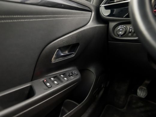 Opel Corsa 1.2 Elegance (APPLE CARPLAY, GROOT NAVI, CLIMATE, LEDER, SPORTSTOELEN, LM VELGEN, LED KOPLAMPEN, ... ActivLease financial lease