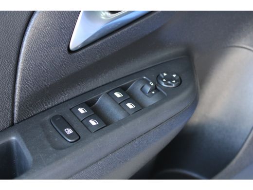 Opel Corsa 1.2 Level 3 Elegance | 100 PK | Armsteun | LED | Half leder | 1e eigenaar | ActivLease financial lease