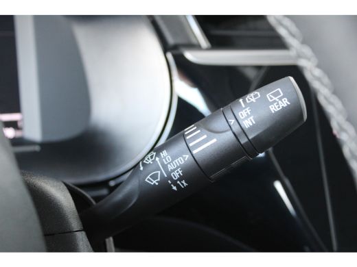 Opel Corsa 1.2 Level 3 Elegance | 100PK | Half leder | Apple carplay | Armsteun | 1e eigenaar | ActivLease financial lease